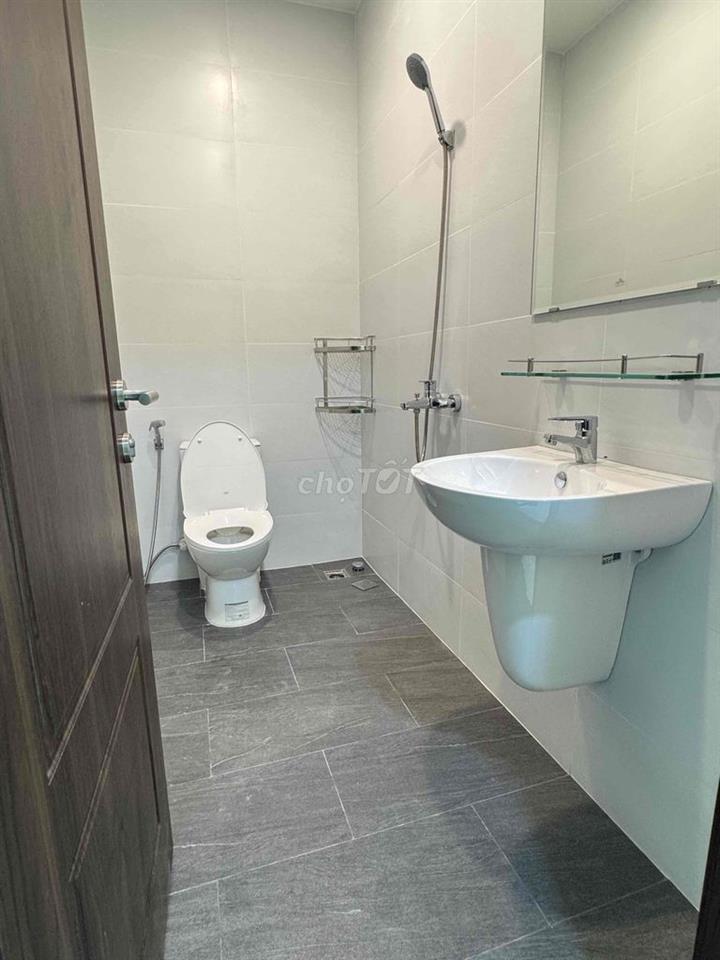 CHDV MỚI XÂY - 2PN - 1 BẾP - 1WC - 2 BAN CÔNG TRƯỚC - SAU