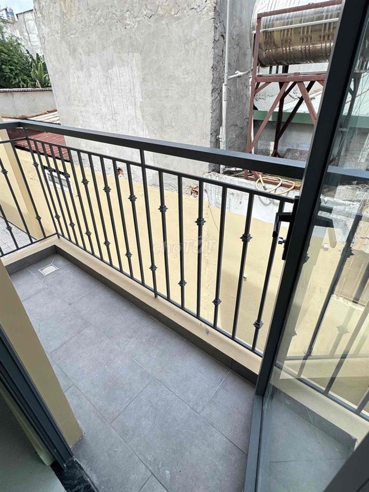 CHDV MỚI XÂY - 2PN - 1 BẾP - 1WC - 2 BAN CÔNG TRƯỚC - SAU