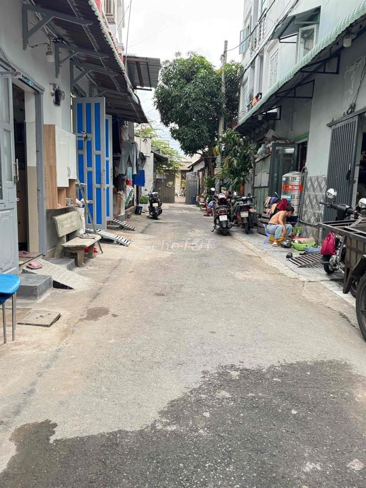 TẦNG TRỆT - NHƯ NHÀ NGUYÊN CĂN - SẴN MÁY LẠNH