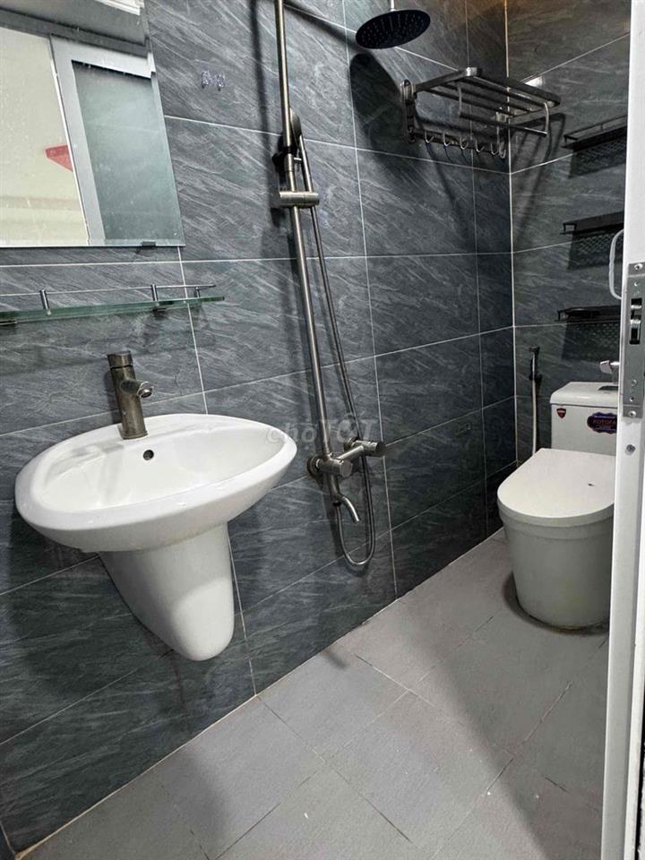 CHDV - 1PN - 1PK - 1WC - FULL NT - THANG MÁY