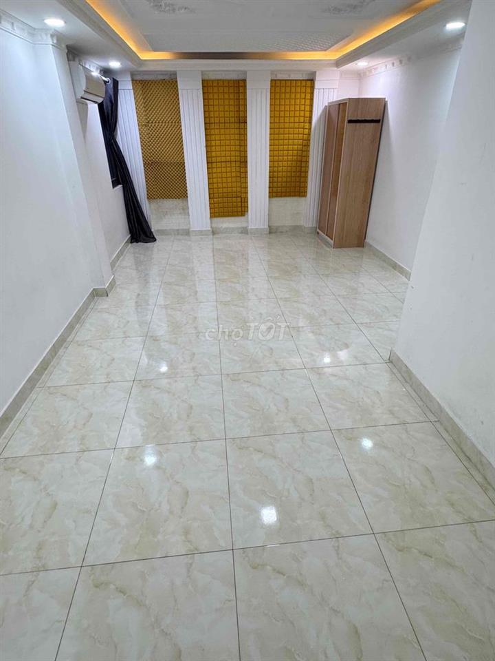 CHDV - 1PN - 1PK - 1WC - FULL NT - THANG MÁY