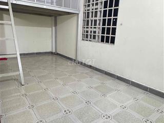 PHÒNG TRỌ - GẦN CHỢ ĐÊM BÀ HOM