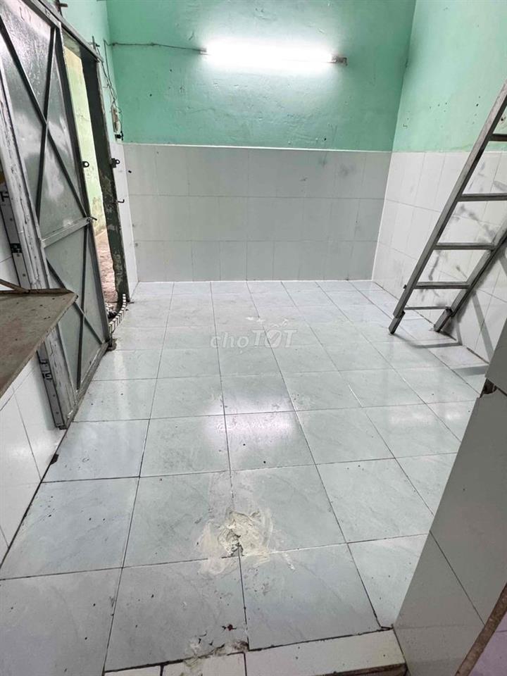TẦNG TRỆT - CÓ GÁC - GIỜ GIẤC TỰ DO