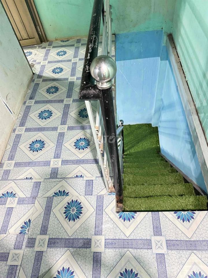 MẶT TIỀN - NHÀ NGUYÊN CĂN