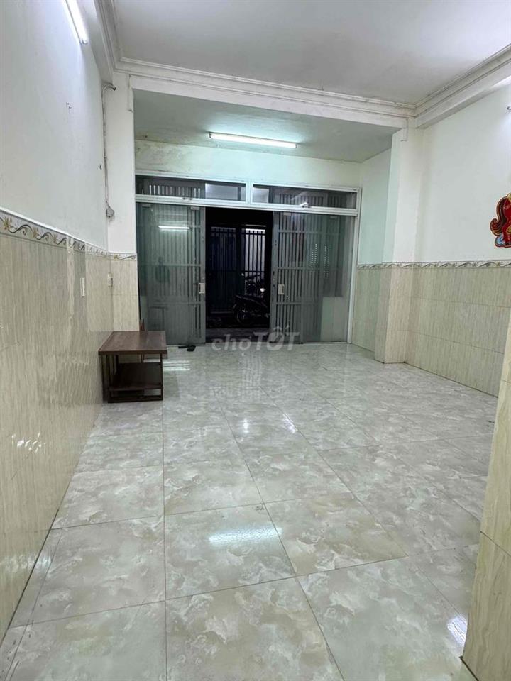NHÀ NGUYÊN CĂN - LÊ VĂN QUỚI
