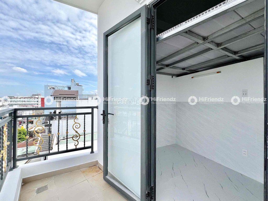 gần ngã tư 4 xã, phan anh, di chuyển nhanh vào quận