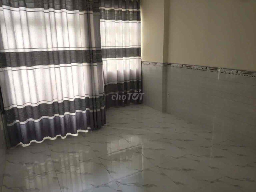 4PN 3WC Âu Cơ gần ĐH Văn Hiến, KDC đông đúc