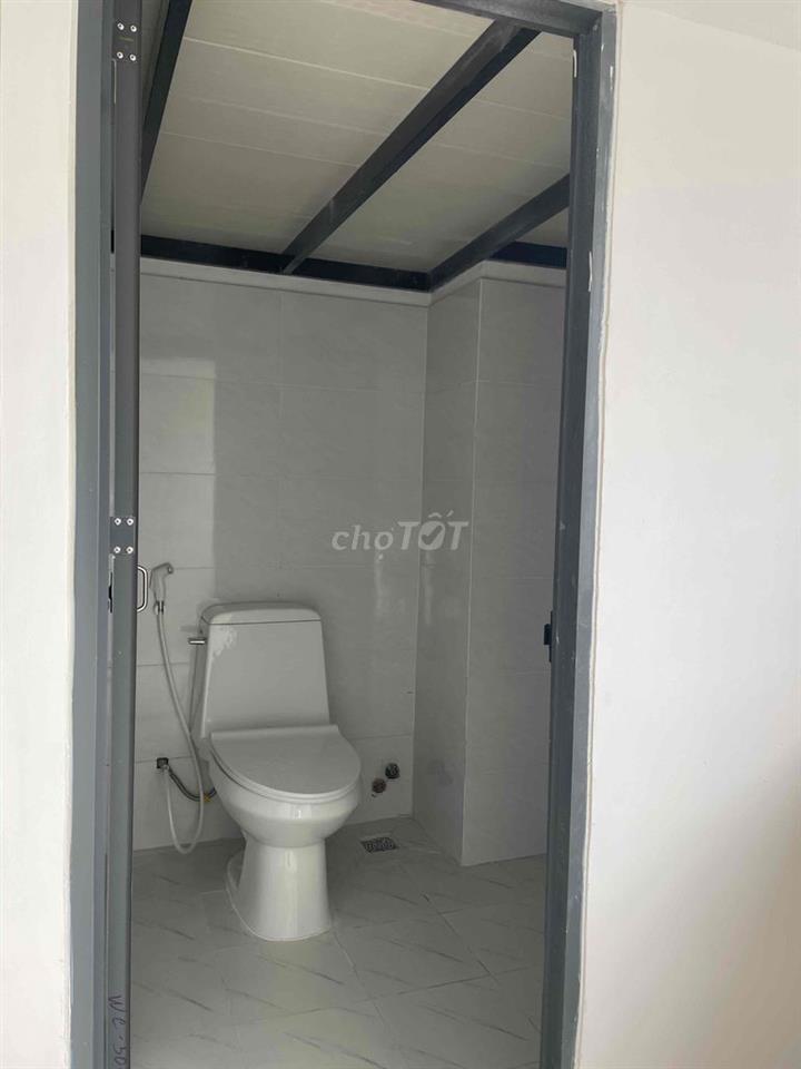 CHO THUÊ PHÒNG GÁC CỬA SỔ TRỜI GẦN ĐẠI HỌC VĂN HIẾN ĐH CÔNG THƯƠNG