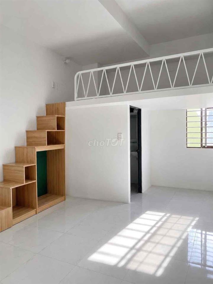 CHO THUÊ PHÒNG GÁC CỬA SỔ TRỜI GẦN ĐẠI HỌC VĂN HIẾN ĐH CÔNG THƯƠNG