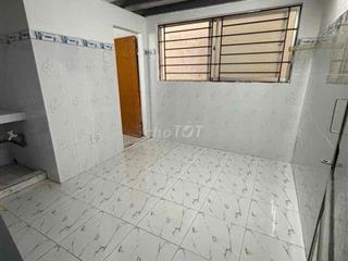 CHO THUÊ PHÒNG GÁC CỬA SỔ TRỜI GẦN ĐẠI HỌC CÔNG THƯƠNG AEON TÂN PHÚ
