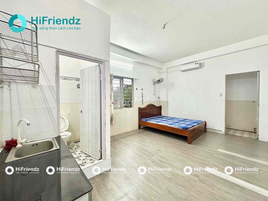 CHO THUÊ PHÒNG BAN CÔNG CỬA SỔ TRỜI ĐẦY ĐỦ NỘI THẤT GẦN VHU BÌNH LONG