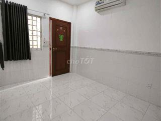 CHO THUÊ PHÒNG CỬA SỔ ĐẦY ĐỦ NỘI THẤT GẦN HUIT TRƯỜNG CHINH CỘNG HOÀ