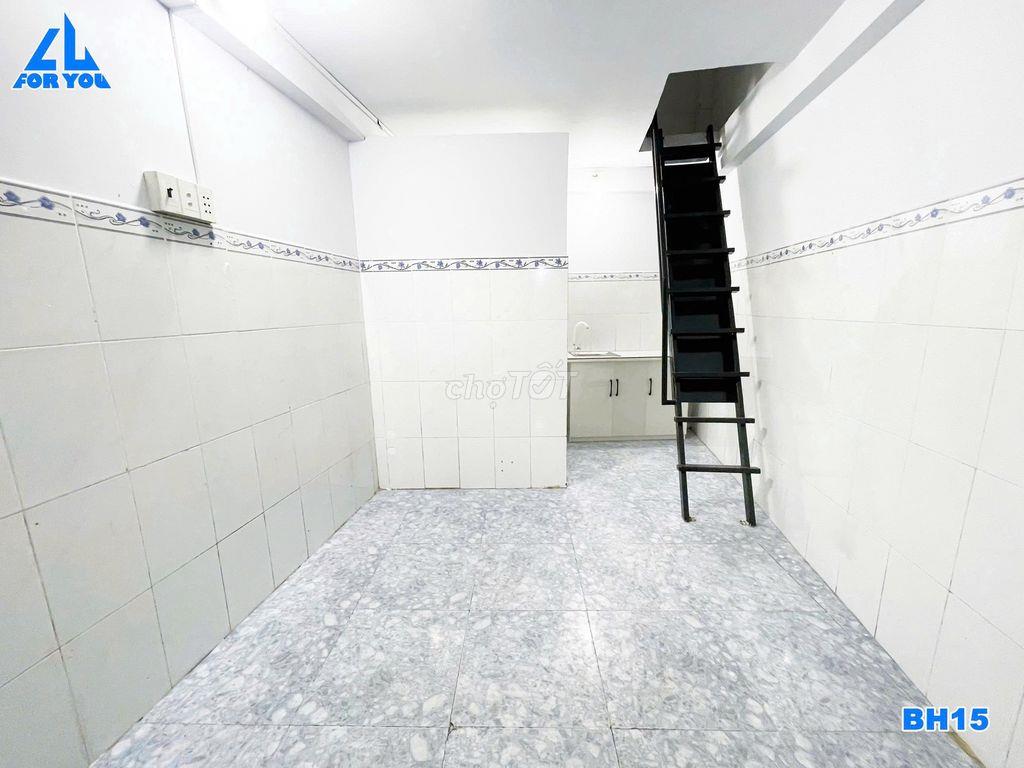 Nhà Nguyên Căn 3 lầu - 2wc -  Có Lối Đi Riêng Gần Chợ Bình Thành