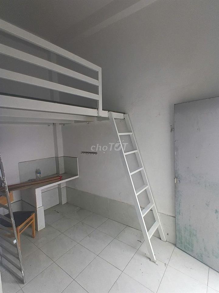 SẴN 2 PHÒNG MỚI XÂY ĐỐI ĐIỆN CVPM QUANG TRUNG