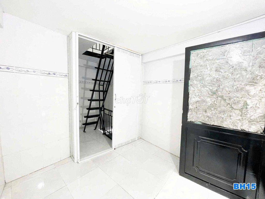 NHÀ NGUYÊN CĂN 2 LẦU - 2WC NGAY CHỢ BÌNH THÀNH
