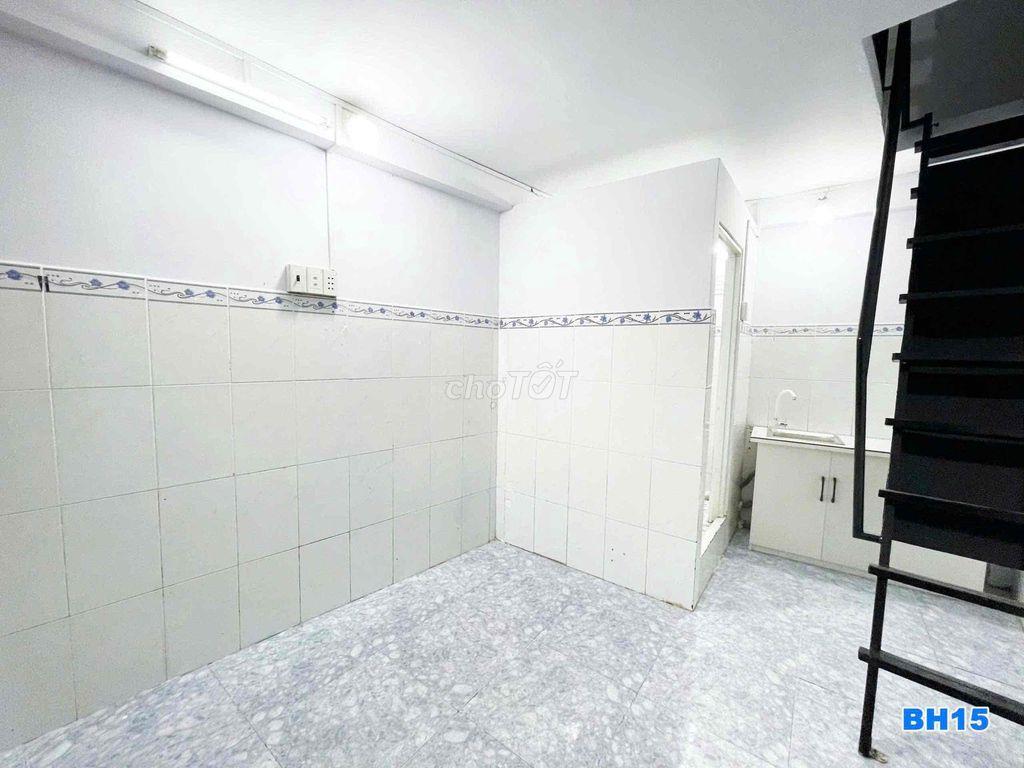 NHÀ NGUYÊN CĂN 2 LẦU - 2WC NGAY CHỢ BÌNH THÀNH