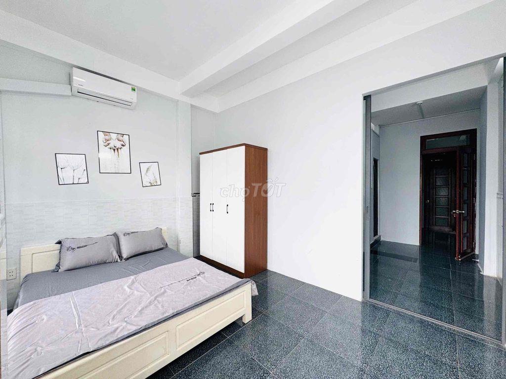 🏡CĂN HỘ TÁCH BẾP FULL NỘI THẤT 1 PHÒNG NGỦ - BAN CÔNG - 6.8Tr - 30m²