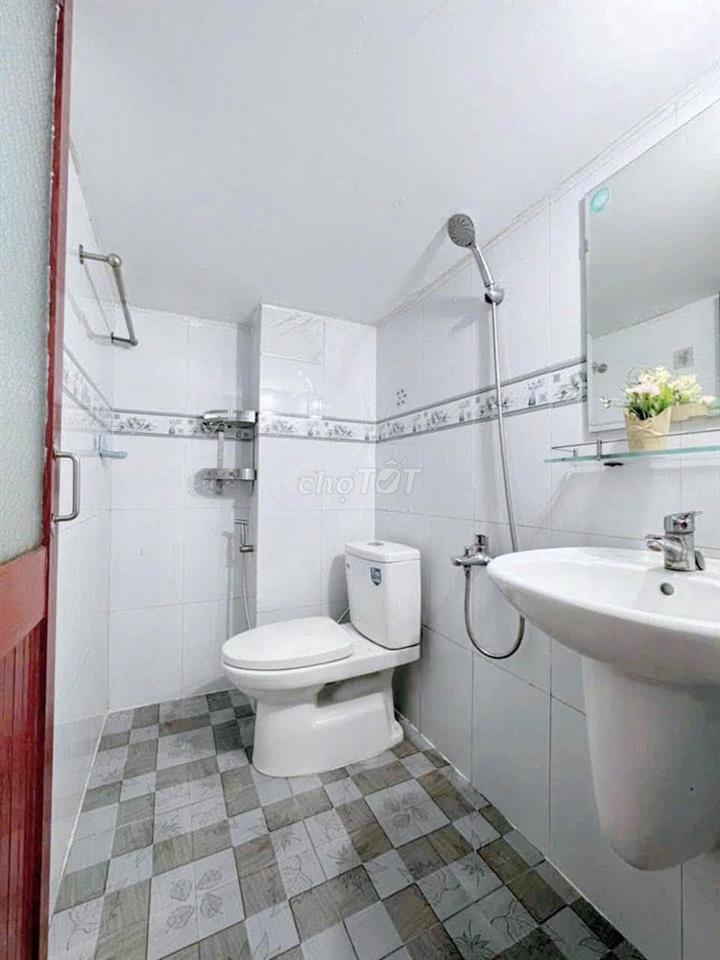 Phòng Trọ Nguyễn Hữu Tiến gần ĐH Công Thương