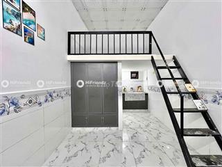 Cho Thuê Phòng Gác Cao Rộng Rãi Sẵn Máy Lạnh Ngay Công Viên Đầm Sen