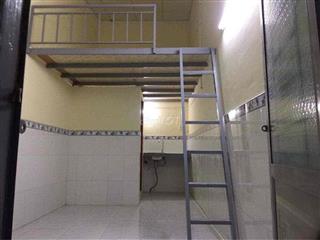 CHO THUÊ PHÒNG TRỐNG CÓ GÁC RỘNG RÃI GIÁ RẺ GẦN CÔNG VIÊN ĐẦM SEN