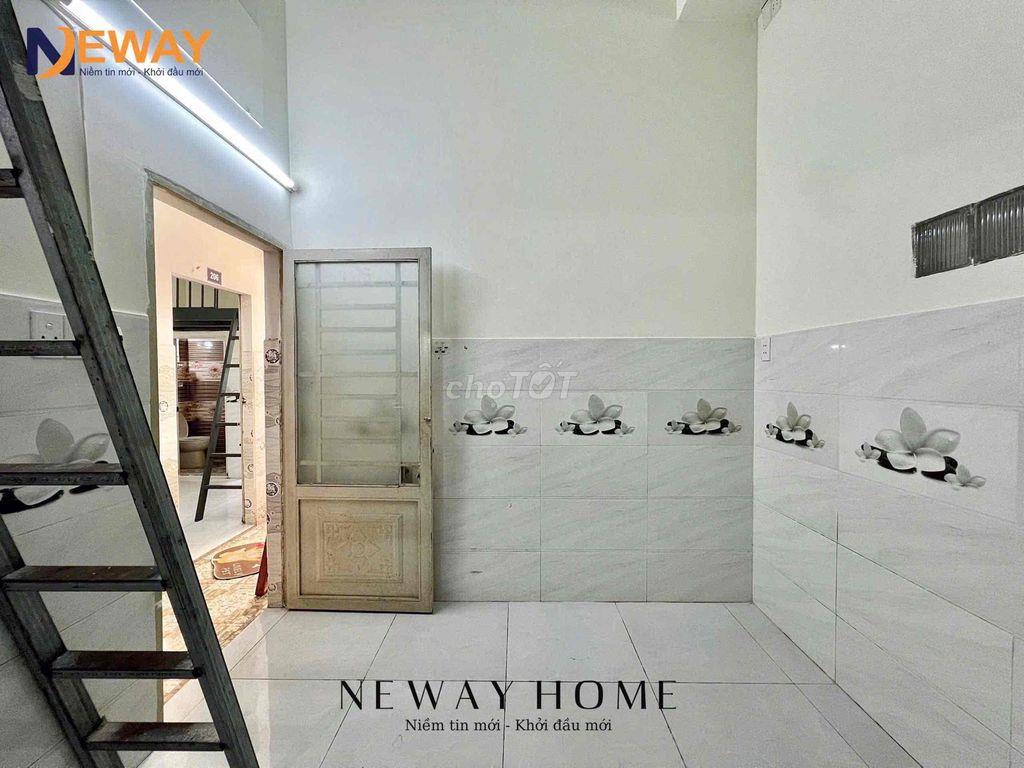 Cho Thuê Phòng Gác Giá Rẻ Sẵn Máy Lạnh Kế Bên Đại Học Công Thương