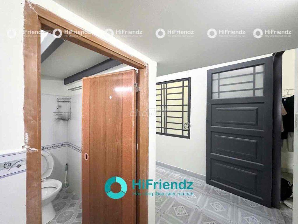 Cho Thuê Phòng Gác Sẵn Máy Lạnh Ngay Đầm Sen - DH Văn Hiến, Tân Phú