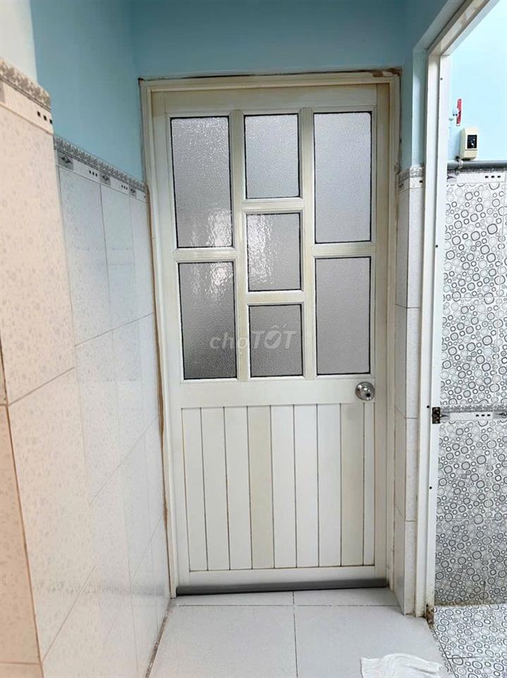 Cho thuê lâu dài nguyên căn chính chủ hẻm 266 Lê Đình Cẩn - Tân Tạo