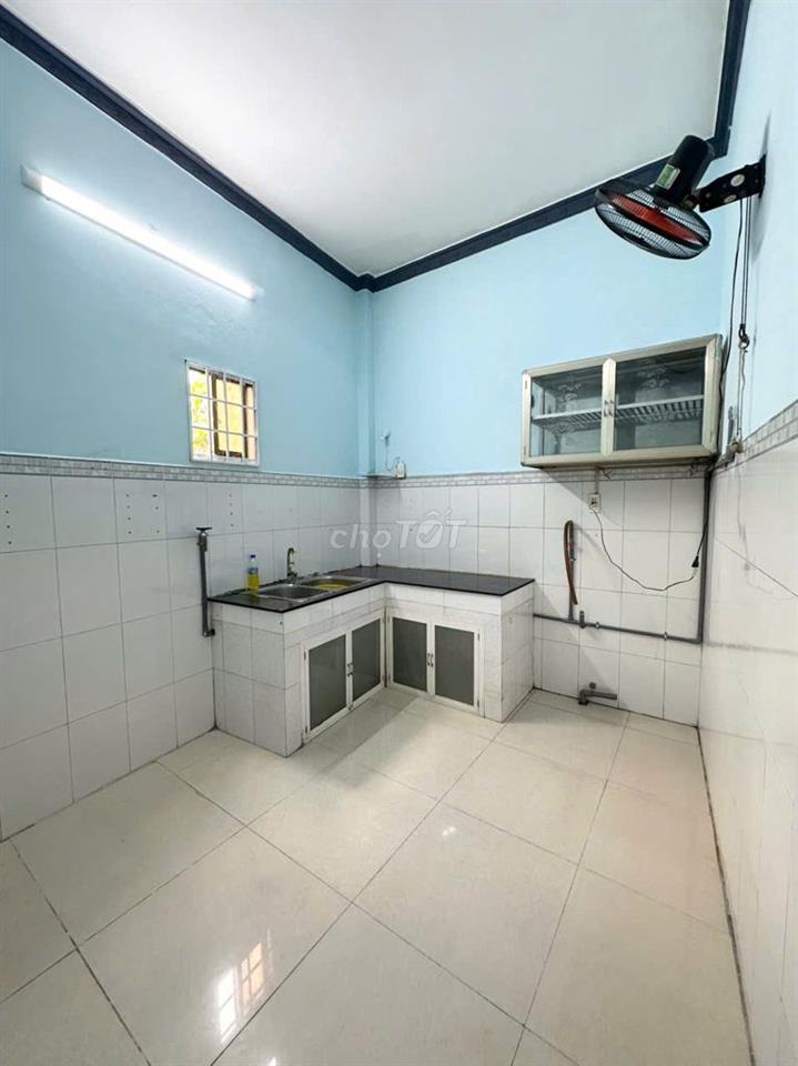 Cho thuê lâu dài nguyên căn chính chủ hẻm 266 Lê Đình Cẩn - Tân Tạo