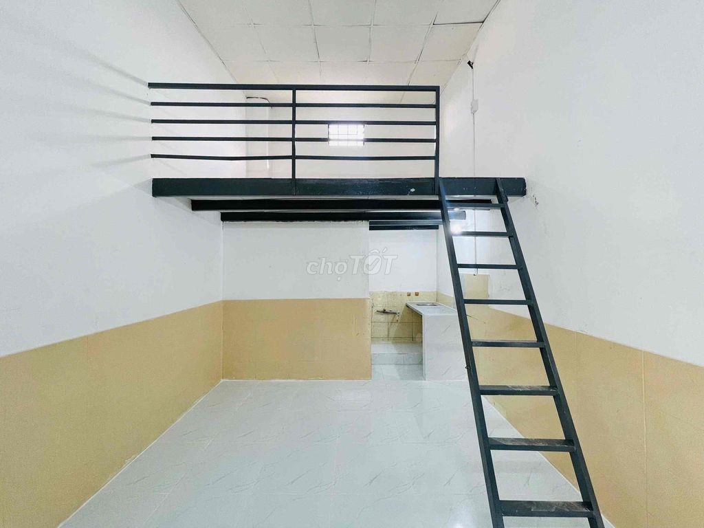 DUPLEX CỰC RỘNG RÃI MỚI TOANH, BANCOL, GÁC CAO 2M GẦN ĐẠI HỌC HUIT