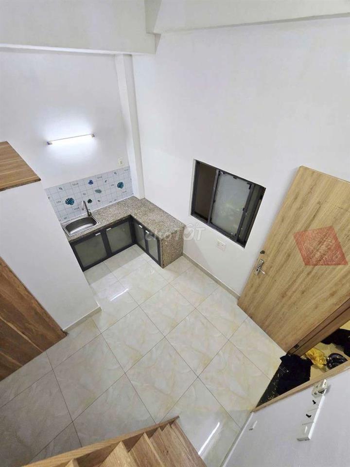 Phòng trọ bình dân 42a Mã Lò có thang máy