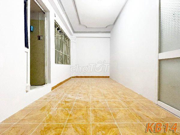 Phòng kệ bếp giá rẻ kế bên ĐH CÔNG NGHIỆP _ DỌN VÀO Ở ĐƯỢC LIỀN