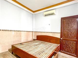 PHÒNG FULL NỘI THẤT NGAY KẾ BÊN IUH VỪA TRỐNG