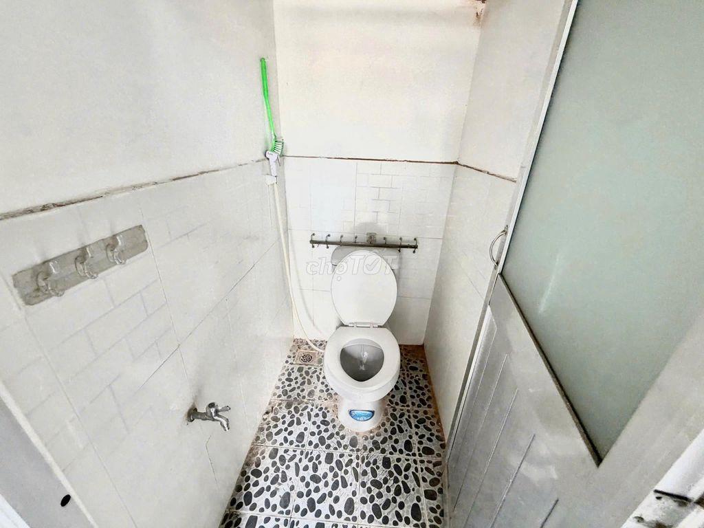 _ PHÒNG GÁC MỚI XÂY ĐỐI DIỆN CĐ FPT, DỌN VÀO Ở LIỀN ĐƯỢC _