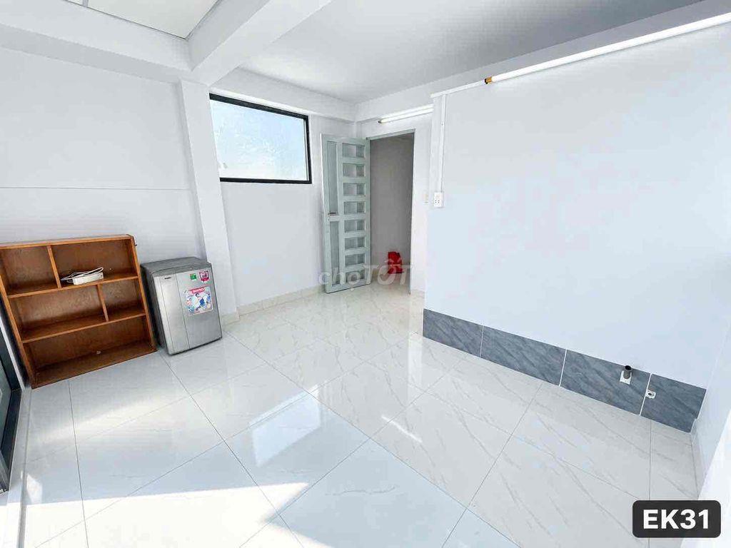 🔥Phòng studio rộng thoáng, sẵn nội thất ngay Phạm Văn Chiêu vừa trống