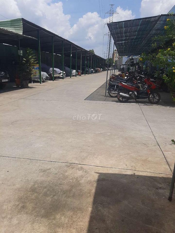 Cho thuê phòng trọ và bãi đậu xe ôtô.Giờ giấc tự do.