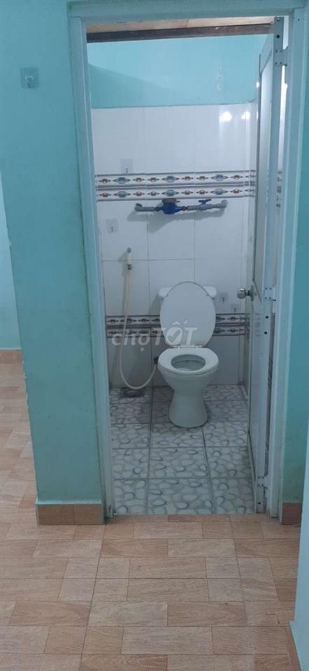 Cho thuê phòng trọ và bãi đậu xe ôtô.Giờ giấc tự do.