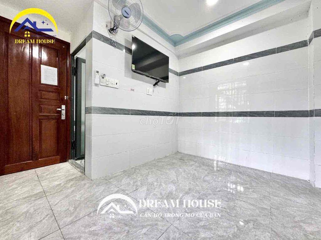 PASS PHÒNG ĐƯỜNG SỐ 10 CÓ CỬA SỔ TRỜI