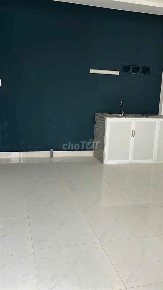 PHÒNG TRỌ CAO CẤP MÁY LẠNH TẠI NGÃ TƯ BỐN XÃ