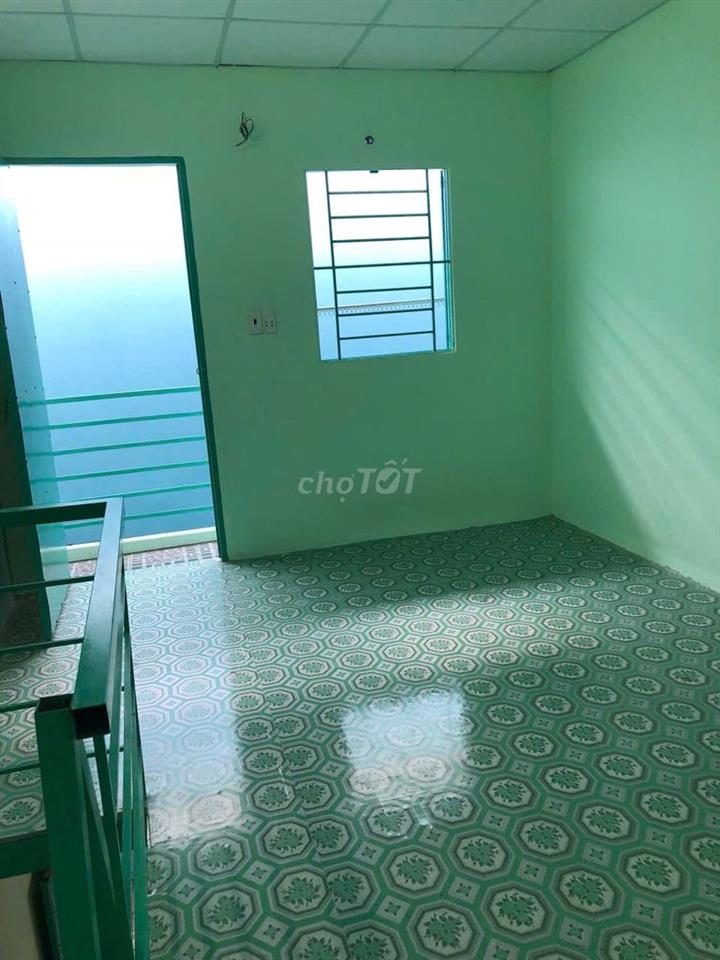 Nhà trọ mặt đất giá rẻ gần mặt tiền đường Lê Văn Quới