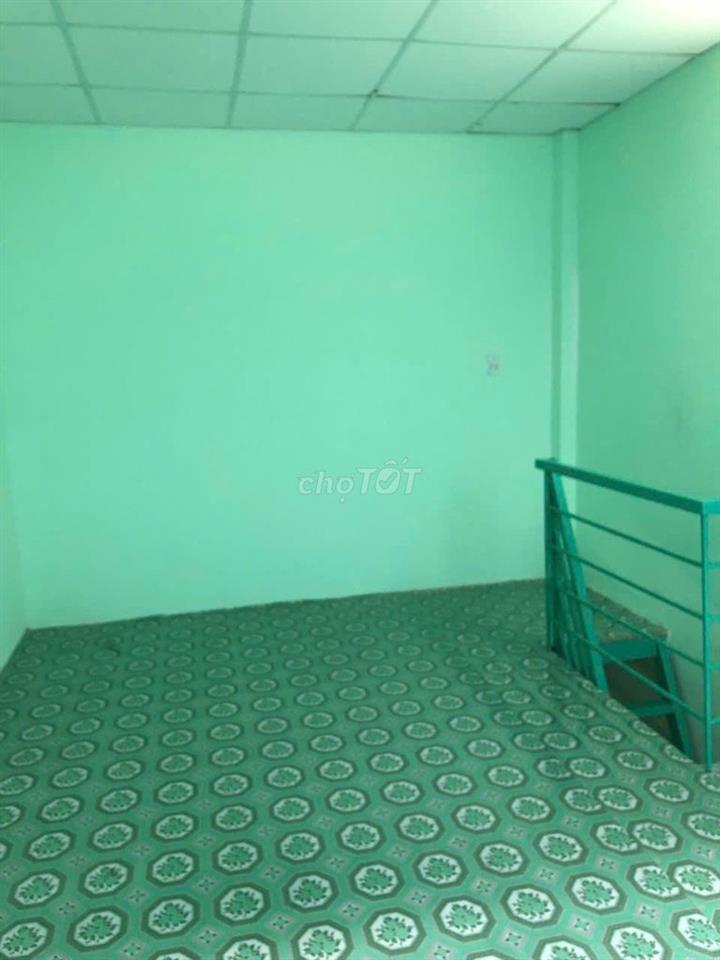 Nhà trọ mặt đất giá rẻ gần mặt tiền đường Lê Văn Quới