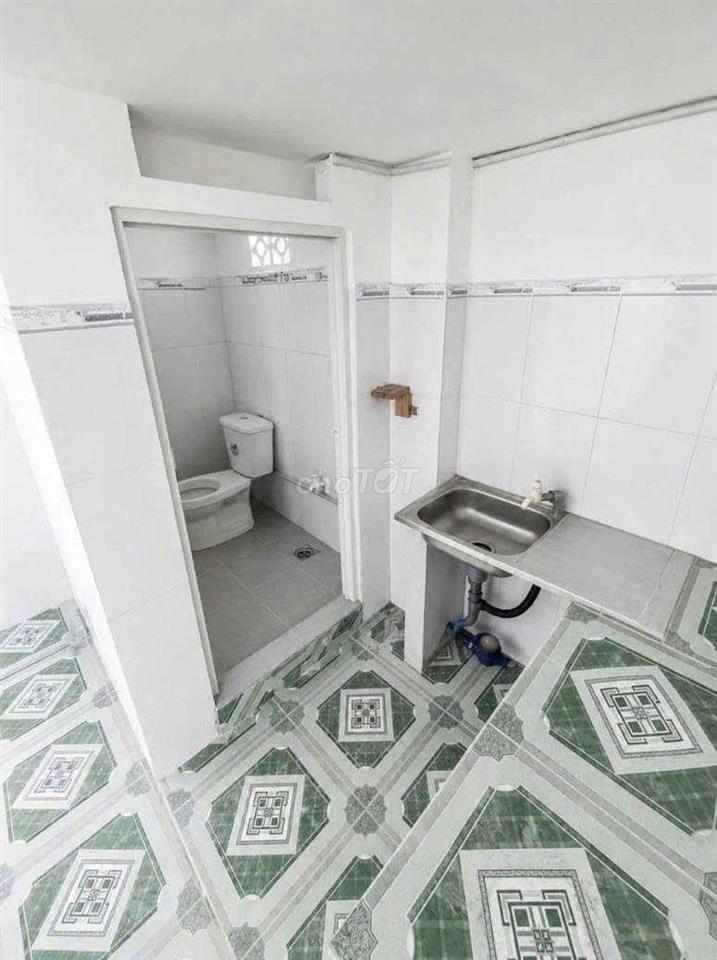  ngã 6 An Phú, gần ngã tư mếu ông cù,gần Vietsing,có máy lạnh giá 1tr8