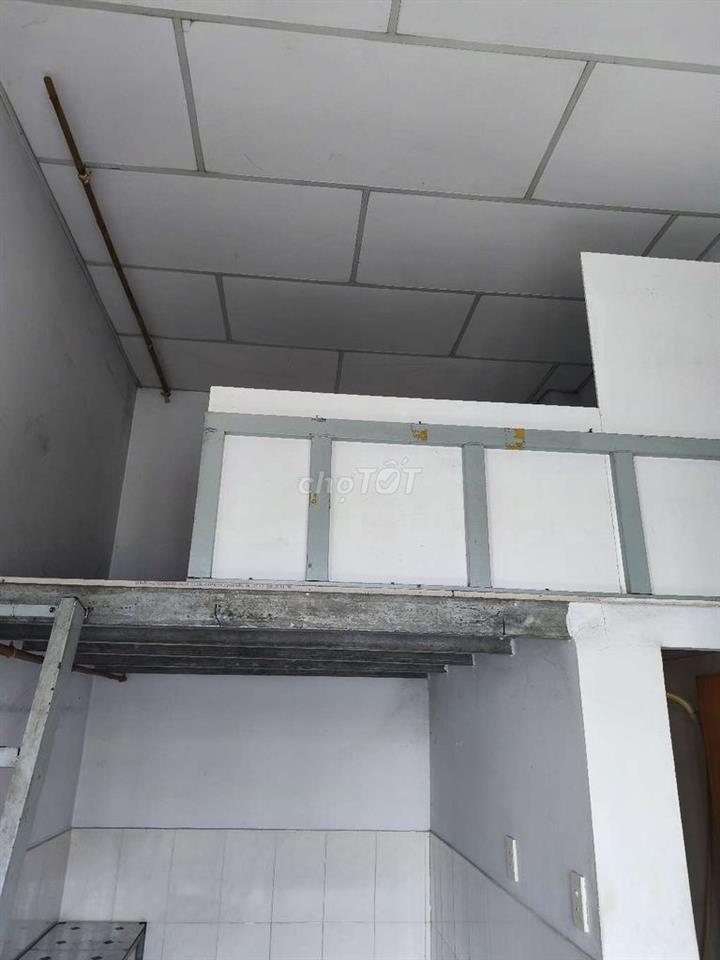 Phòng sạch sẽ giờ tự do an ninh 