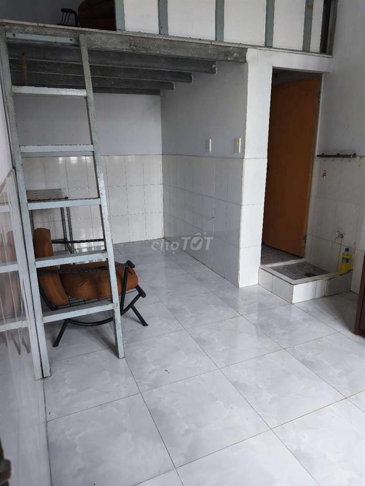 Phòng sạch sẽ giờ tự do an ninh 