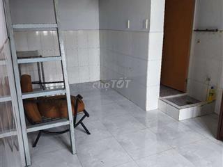 Phòng sạch sẽ giờ tự do an ninh 