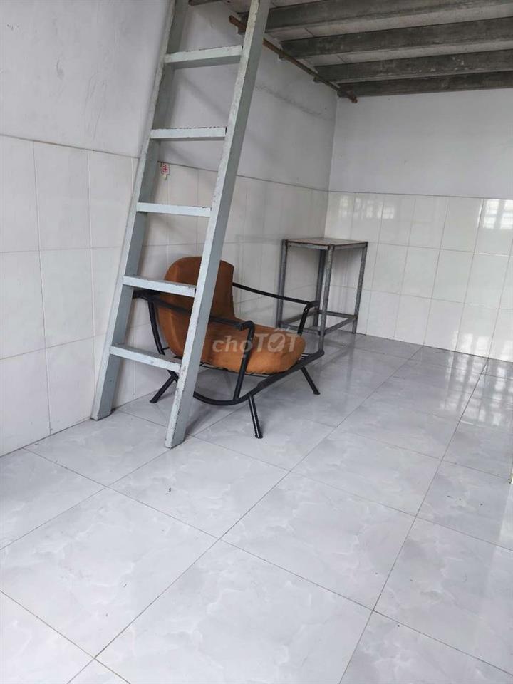 Phòng sạch sẽ giờ tự do an ninh 