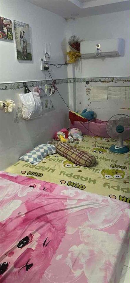 cần bán nhà nhỏ ở thị trấn cần giuộc