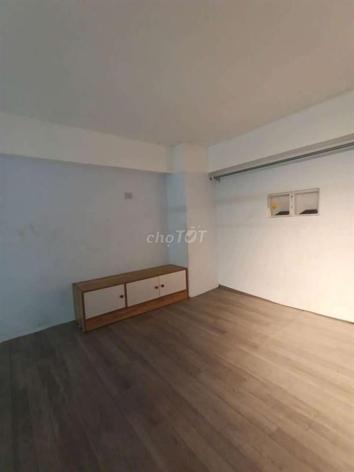 phòng cho thuê giá rẻ, giờ giấc tự do, khoá vân tay