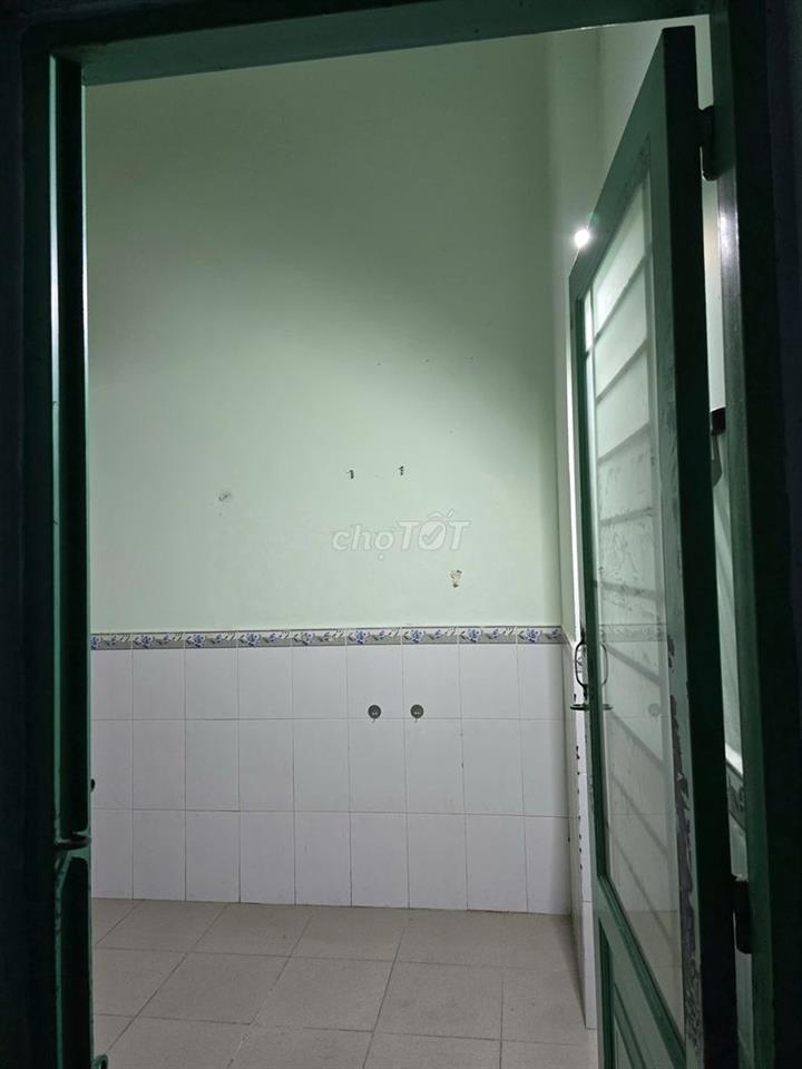 Cho thuê phòng trọ 16m² có gác – Hẻm 413/76A Lê Văn Quới, Bình Tân