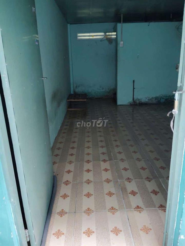 Phòng trọ tỉnh lộ 10 mặt tiền đường sầm uất