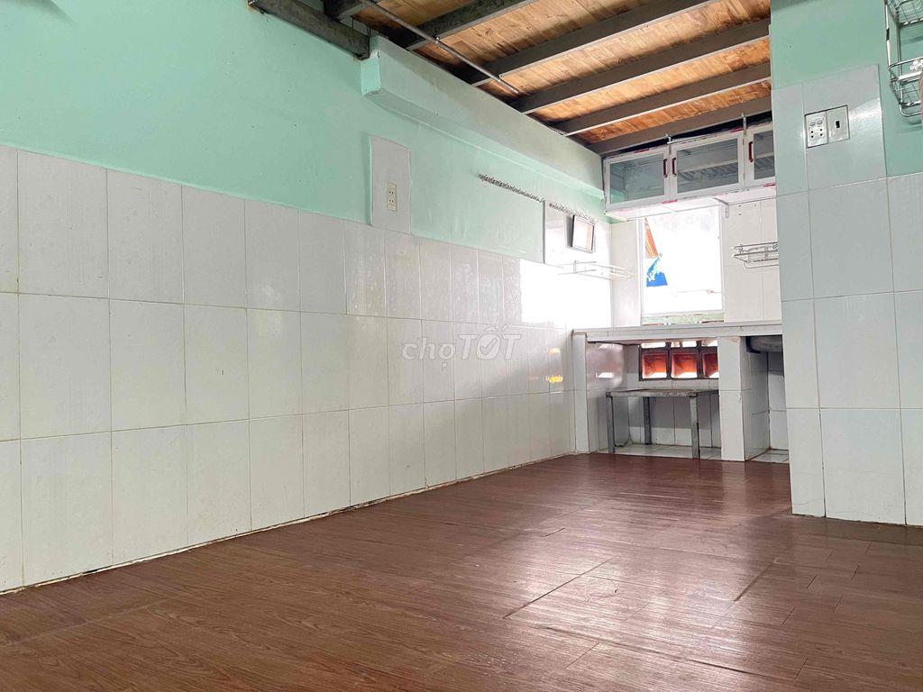 Phòng trọ  25m2  bx miền tây, Aeon, Bình  tân  (còn tin-còn phòng)